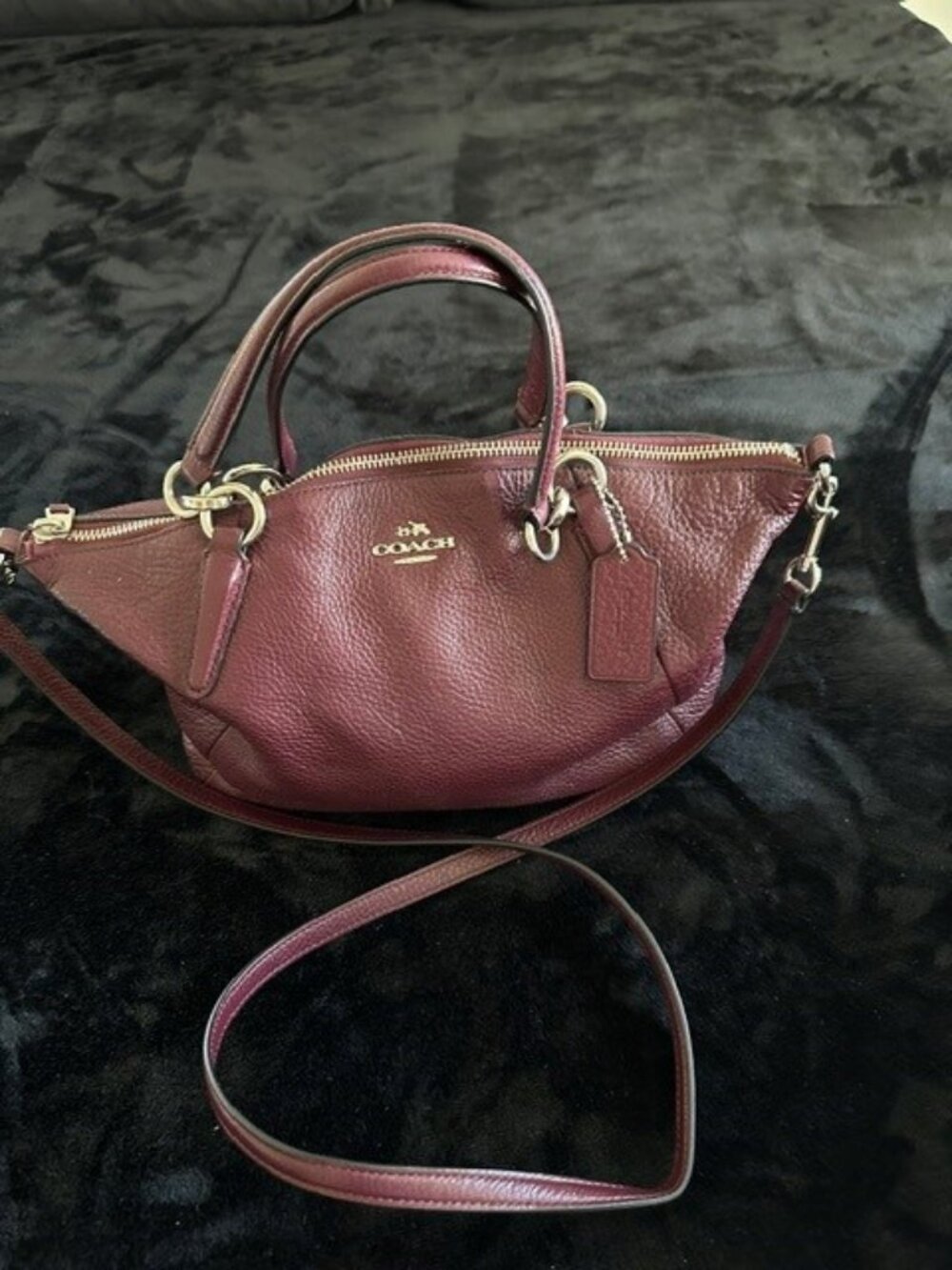 COACH LEGACY BAG